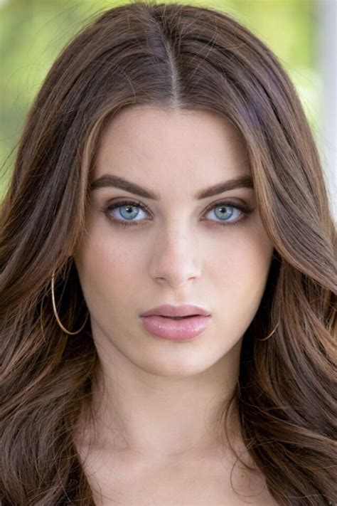 Oct 6, 2022 · Former porn star Lana Rhoades is blasting the industry that made her a worldwide star, saying it should be made “illegal.” Rhoades — real name Amara Maple — worked in the field for eight months... 